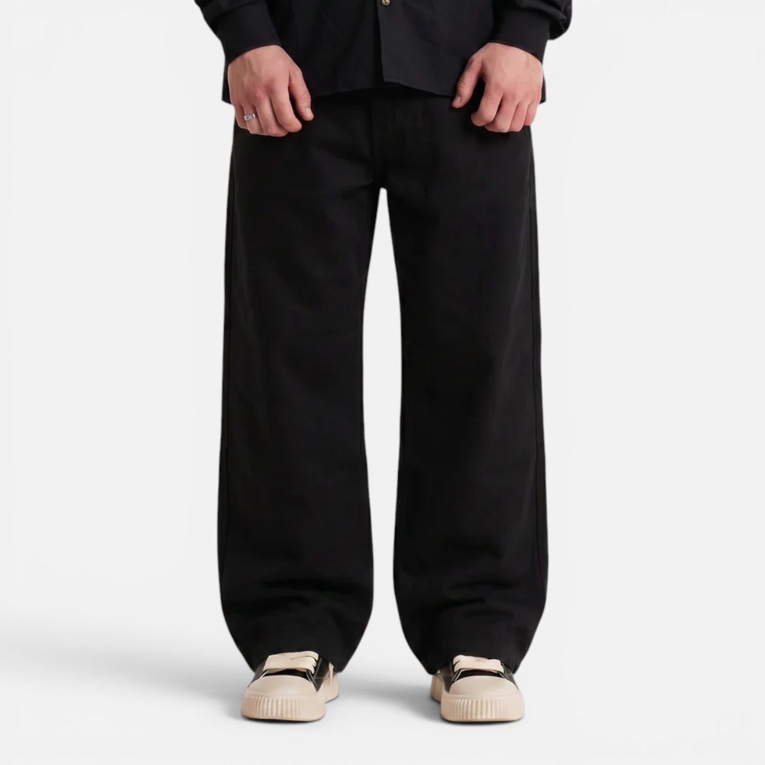 FLY JEANS | BLACK