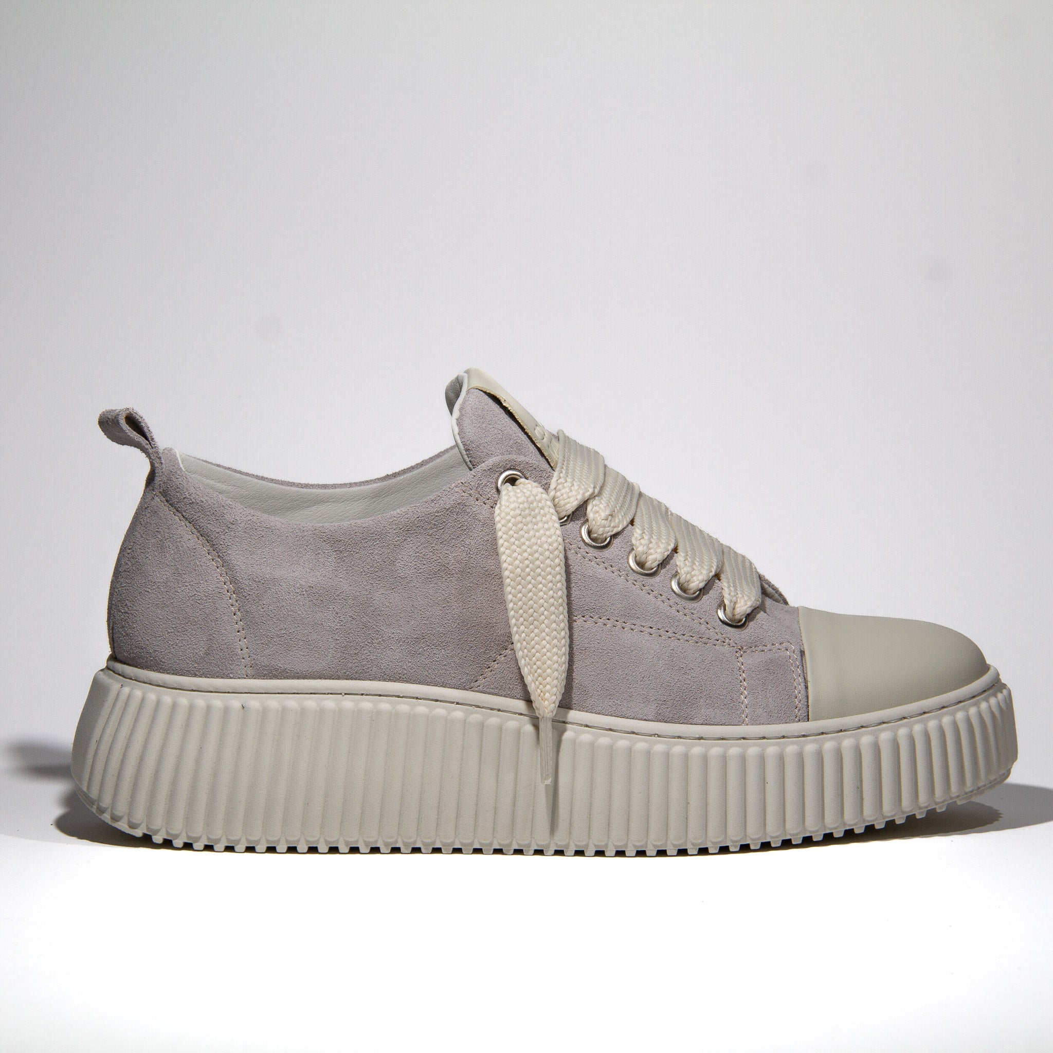 VAPOR SNEAKERS - GRAY