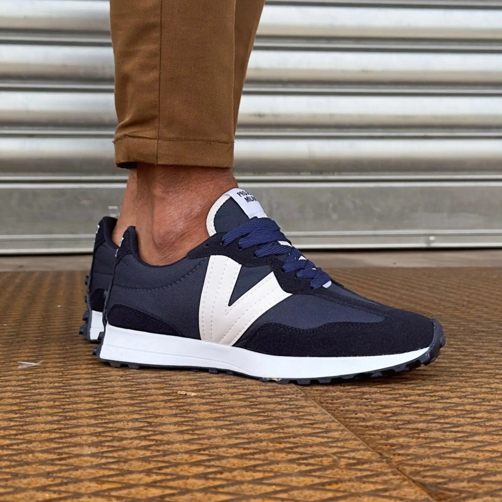 THE PROJECT SNEAKERS IN SUEDE