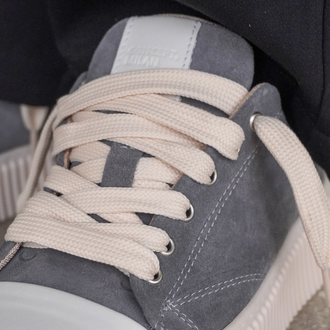 VAPOR SNEAKERS - NERO/BIANCO