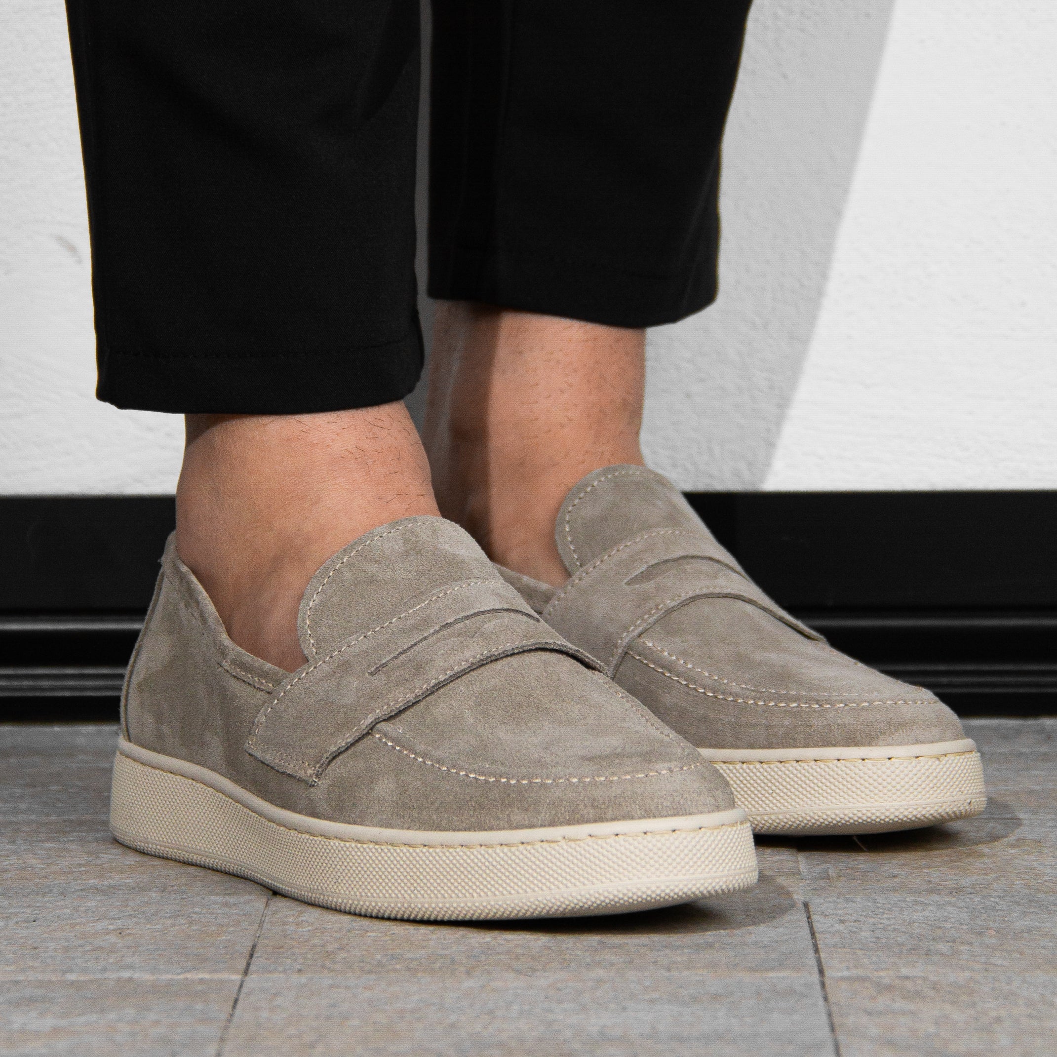 ALICANTE MOCASSINO SLIP ON IN CAMOSCIO - MADE IN ITALY