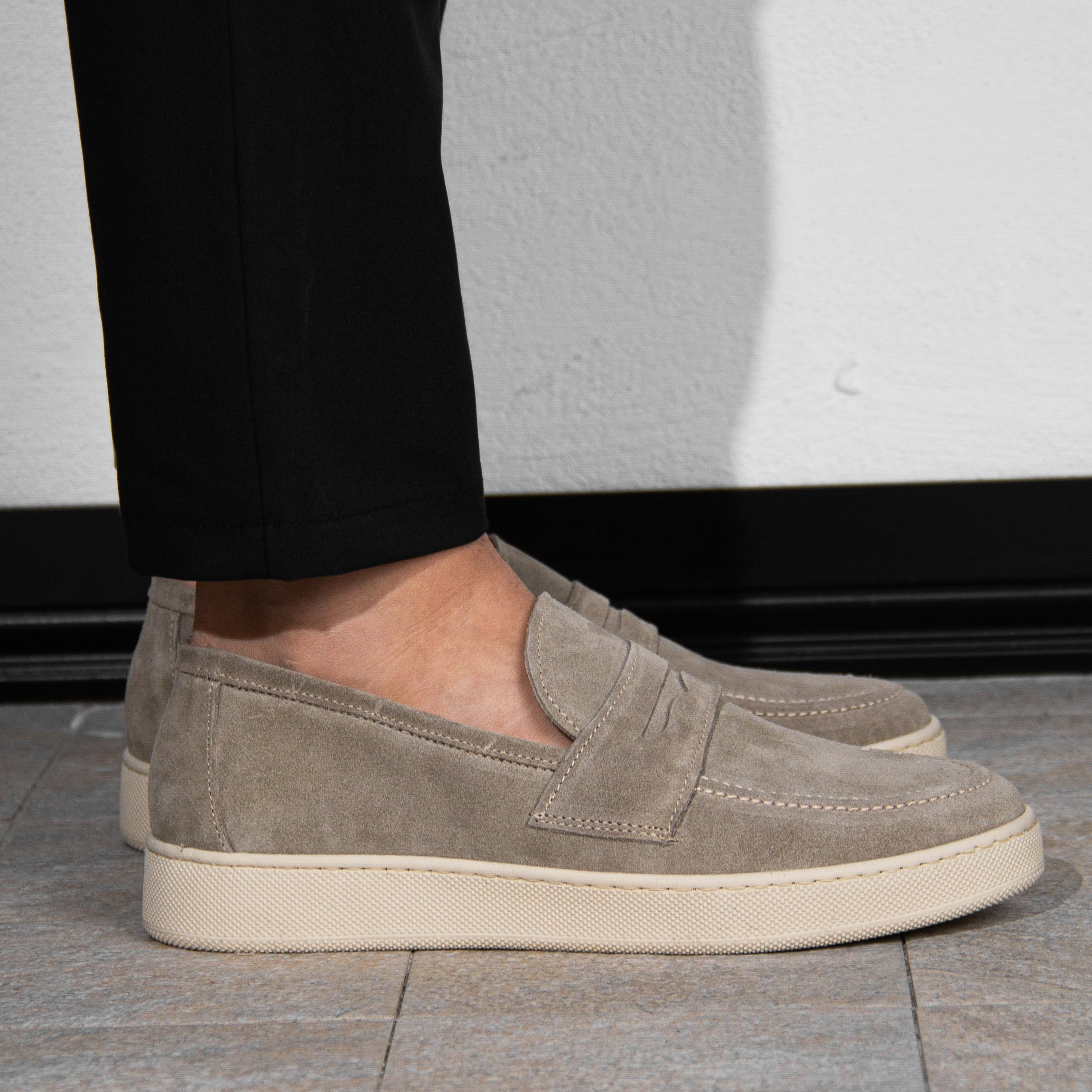 ALICANTE MOCASSINO SLIP ON IN CAMOSCIO - MADE IN ITALY