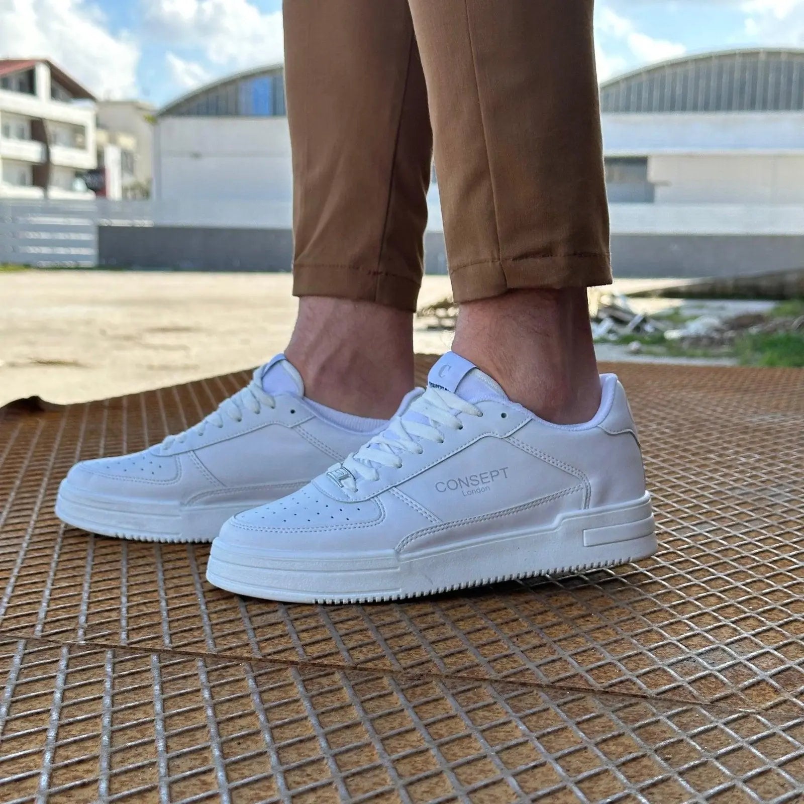 SNEAKERS LONDON - CONCEPTMILAN™