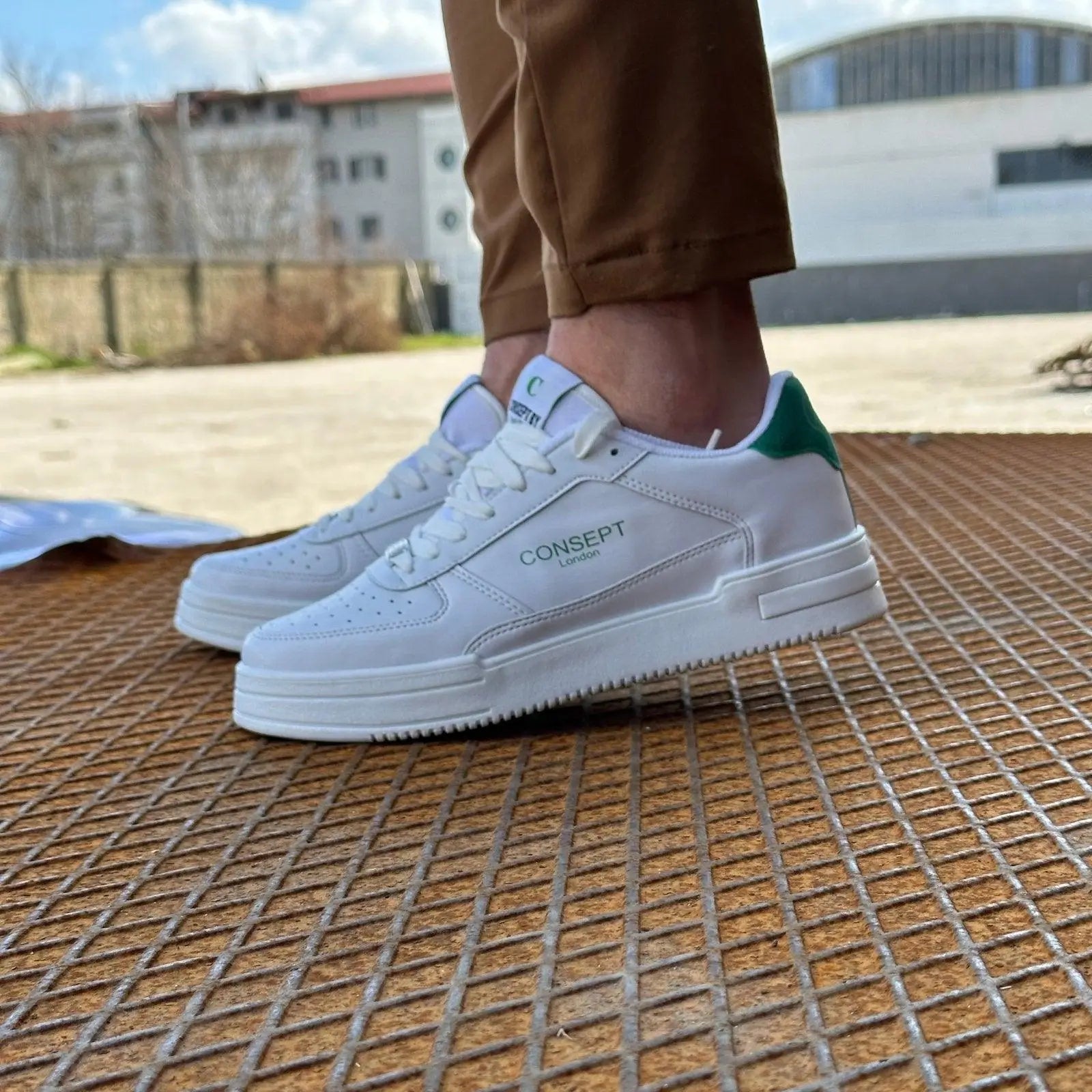 SNEAKERS LONDON - CONCEPTMILAN™